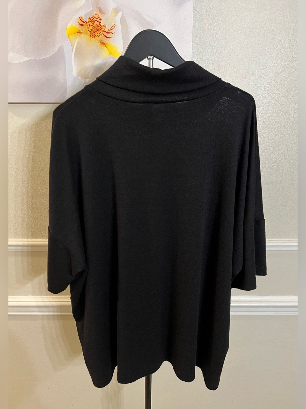Women’s Cowl Neck Black Oversized Comfy Sweater! Size XXL (20)! 🖤 - Picture 6 of 9